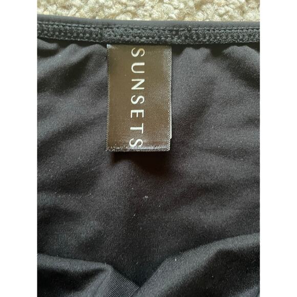 Sunsets Black Underwire Tankini Bra Top 36 D and Swim Brief Bottom Size Small - Picture 6 of 12